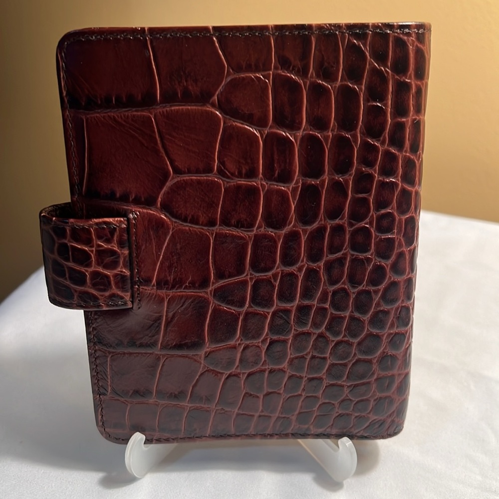 Filofax Classic Croc Pocket Leather Organizer - Picture 3 of 12